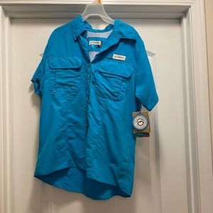 NWT- Magellan size medium